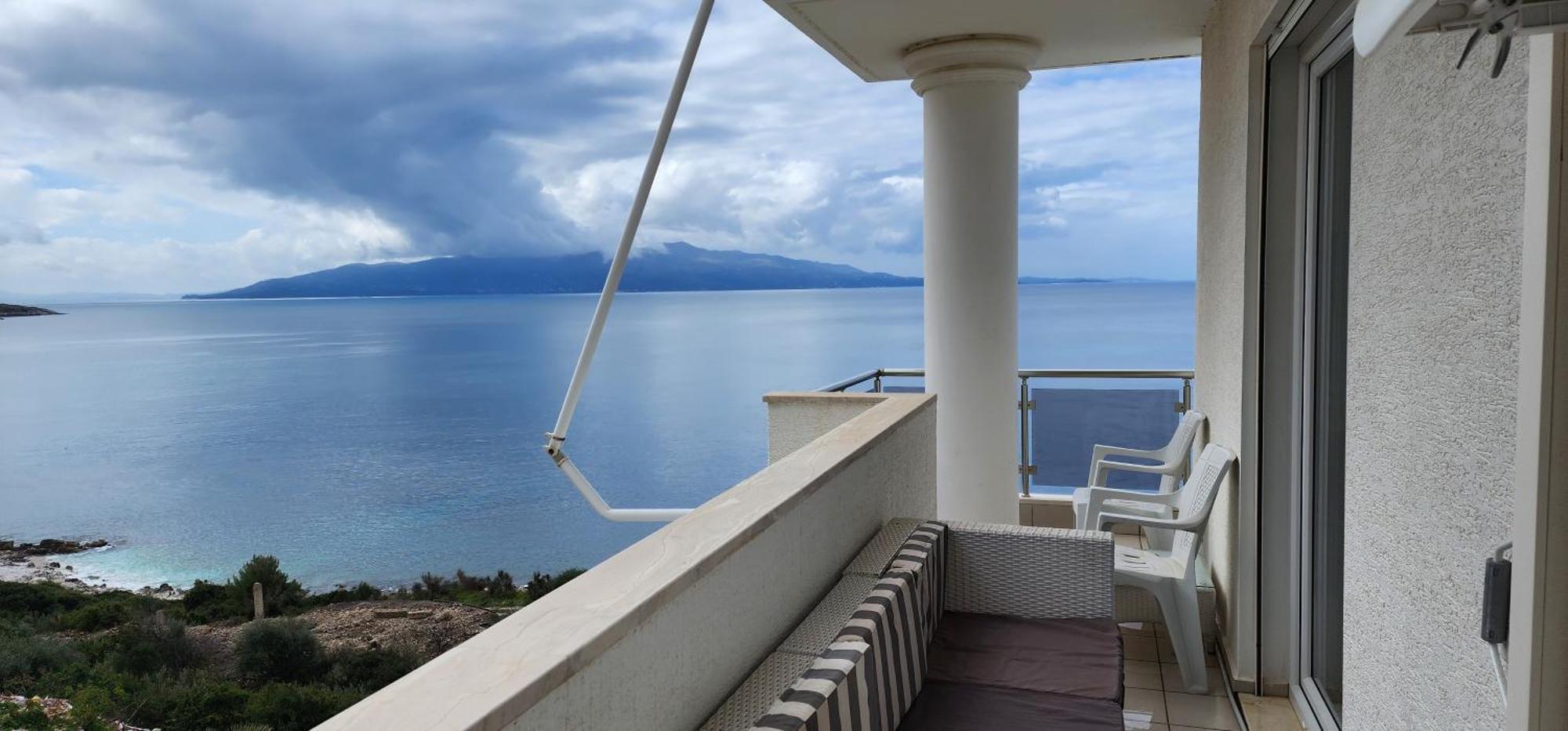 White Residence Luxury Apartments Sarande Ngoại thất bức ảnh