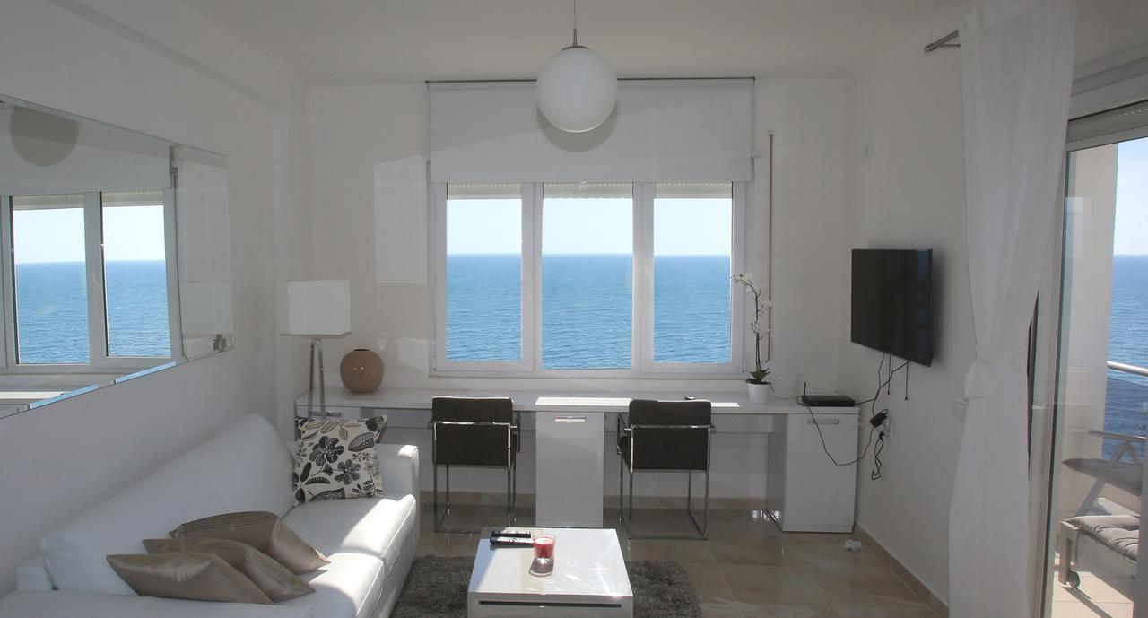 White Residence Luxury Apartments Sarande Ngoại thất bức ảnh