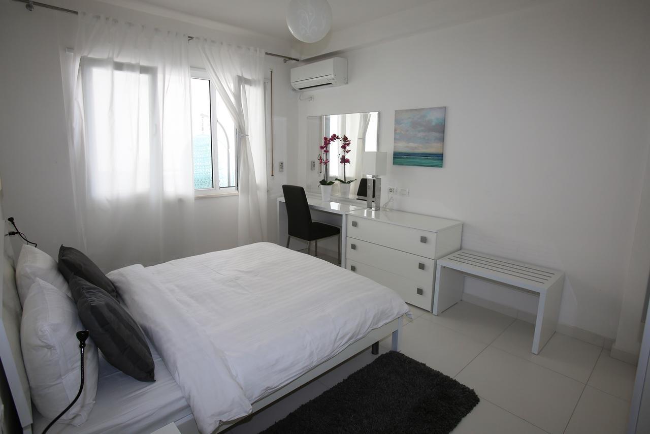 White Residence Luxury Apartments Sarande Ngoại thất bức ảnh